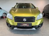 Suzuki SX4 S-Cross bei Sportwagen.expert - Abbildung (4 / 15)