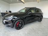 Porsche Cayenne bei Sportwagen.expert - Abbildung (11 / 15)