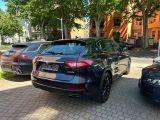 Maserati Levante bei Sportwagen.expert - Abbildung (4 / 15)