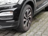 VW T-Roc bei Sportwagen.expert - Abbildung (9 / 15)