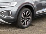 VW T-Roc bei Sportwagen.expert - Abbildung (9 / 15)