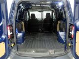 Ford Transit bei Sportwagen.expert - Abbildung (8 / 15)