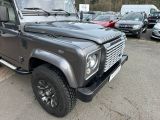 Land Rover Defender bei Sportwagen.expert - Abbildung (4 / 15)