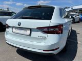 Skoda Superb bei Sportwagen.expert - Abbildung (7 / 15)