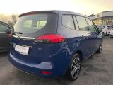 Opel Zafira bei Sportwagen.expert - Abbildung (7 / 15)