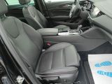 Opel Insignia bei Sportwagen.expert - Abbildung (11 / 15)