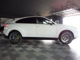 Porsche Cayenne bei Sportwagen.expert - Abbildung (5 / 15)