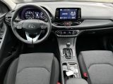 Hyundai i30 bei Sportwagen.expert - Abbildung (11 / 15)