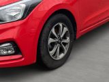 Hyundai i20 bei Sportwagen.expert - Abbildung (6 / 10)