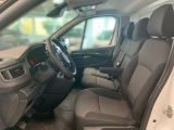 Nissan Primastar bei Sportwagen.expert - Abbildung (9 / 15)