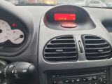 Peugeot 206 bei Sportwagen.expert - Abbildung (11 / 15)