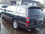 Opel Omega bei Sportwagen.expert - Abbildung (3 / 9)