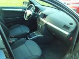 Opel Astra bei Sportwagen.expert - Abbildung (8 / 11)