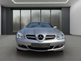 Mercedes-Benz SLK-Klasse bei Sportwagen.expert - Abbildung (3 / 15)