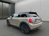 Mini Cooper bei Sportwagen.expert - Abbildung (4 / 15)