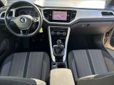 VW T-Roc bei Sportwagen.expert - Abbildung (9 / 15)