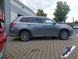 Mitsubishi Outlander bei Sportwagen.expert - Abbildung (6 / 15)