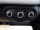 Renault Twingo bei Sportwagen.expert - Abbildung (10 / 15)