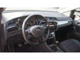 VW Touran bei Sportwagen.expert - Abbildung (8 / 15)