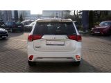 Mitsubishi Outlander bei Sportwagen.expert - Abbildung (6 / 15)