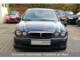 Jaguar X-Type bei Sportwagen.expert - Abbildung (2 / 14) Jaguar X-Type bei Sportwagen.expert - Abbildung (2 / 14)
