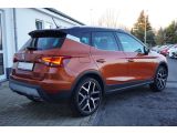 Seat Arona bei Sportwagen.expert - Abbildung (5 / 15)