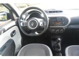 Renault Twingo bei Sportwagen.expert - Abbildung (10 / 15) Renault Twingo bei Sportwagen.expert - Abbildung (10 / 15)