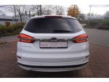 Ford Mondeo Turnier bei Sportwagen.expert - Abbildung (4 / 15)