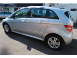 Mercedes-Benz B-Klasse bei Sportwagen.expert - Abbildung (9 / 15)