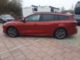 Ford Focus Turnier bei Sportwagen.expert - Abbildung (9 / 15)