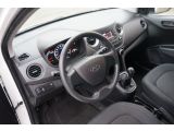 Hyundai i10 bei Sportwagen.expert - Abbildung (14 / 15)