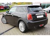 Mini Cooper bei Sportwagen.expert - Abbildung (4 / 15)