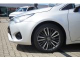Toyota Avensis bei Sportwagen.expert - Abbildung (10 / 15)