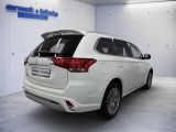 Mitsubishi Outlander bei Sportwagen.expert - Abbildung (3 / 15)