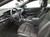 Opel Insignia bei Sportwagen.expert - Abbildung (10 / 15)