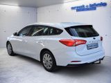 Ford Focus Turnier bei Sportwagen.expert - Abbildung (3 / 15)