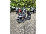 Piaggio Zip bei Sportwagen.expert - Abbildung (4 / 9) Piaggio Zip bei Sportwagen.expert - Abbildung (4 / 9)