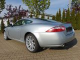 Jaguar XK bei Sportwagen.expert - Abbildung (4 / 15) Jaguar XK bei Sportwagen.expert - Abbildung (4 / 15)