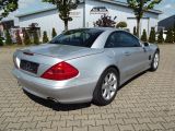 Mercedes-Benz SL-Klasse bei Sportwagen.expert - Abbildung (4 / 15)