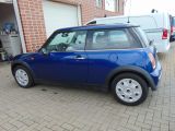 Mini One bei Sportwagen.expert - Abbildung (2 / 15)