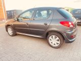 Peugeot 206 bei Sportwagen.expert - Abbildung (3 / 15)