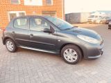 Peugeot 206 bei Sportwagen.expert - Abbildung (8 / 15)