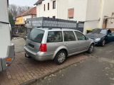 VW Bora bei Sportwagen.expert - Abbildung (2 / 4)