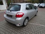 Toyota Auris bei Sportwagen.expert - Abbildung (5 / 14)