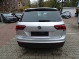 VW Tiguan bei Sportwagen.expert - Abbildung (6 / 15)