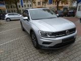 VW Tiguan bei Sportwagen.expert - Abbildung (3 / 15)