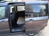 Ford Tourneo bei Sportwagen.expert - Abbildung (7 / 15)