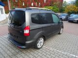 Ford Tourneo bei Sportwagen.expert - Abbildung (5 / 15)