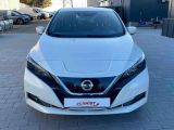 Nissan Leaf bei Sportwagen.expert - Abbildung (8 / 15)