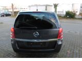 Opel Zafira bei Sportwagen.expert - Abbildung (6 / 15)